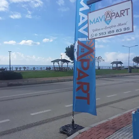 Mavi Apart